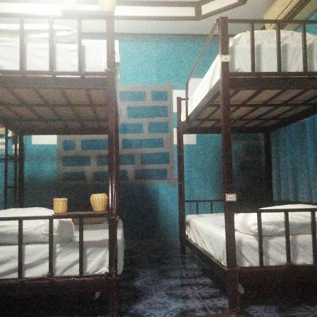Mini Hostel Ko Lanta エクステリア 写真