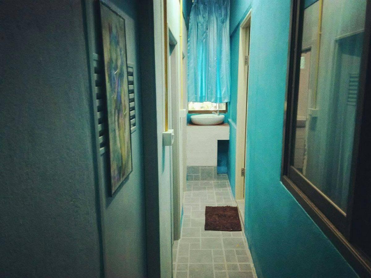 Mini Hostel Ko Lanta エクステリア 写真